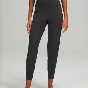 Lululemon align black joggers size 4